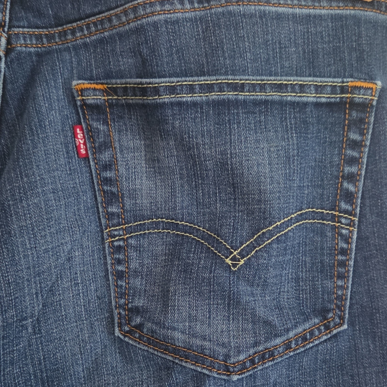 Levi’s 527 Series Bootcut Blue Denim Jeans Slim Fit 5-Pocket Button Logo