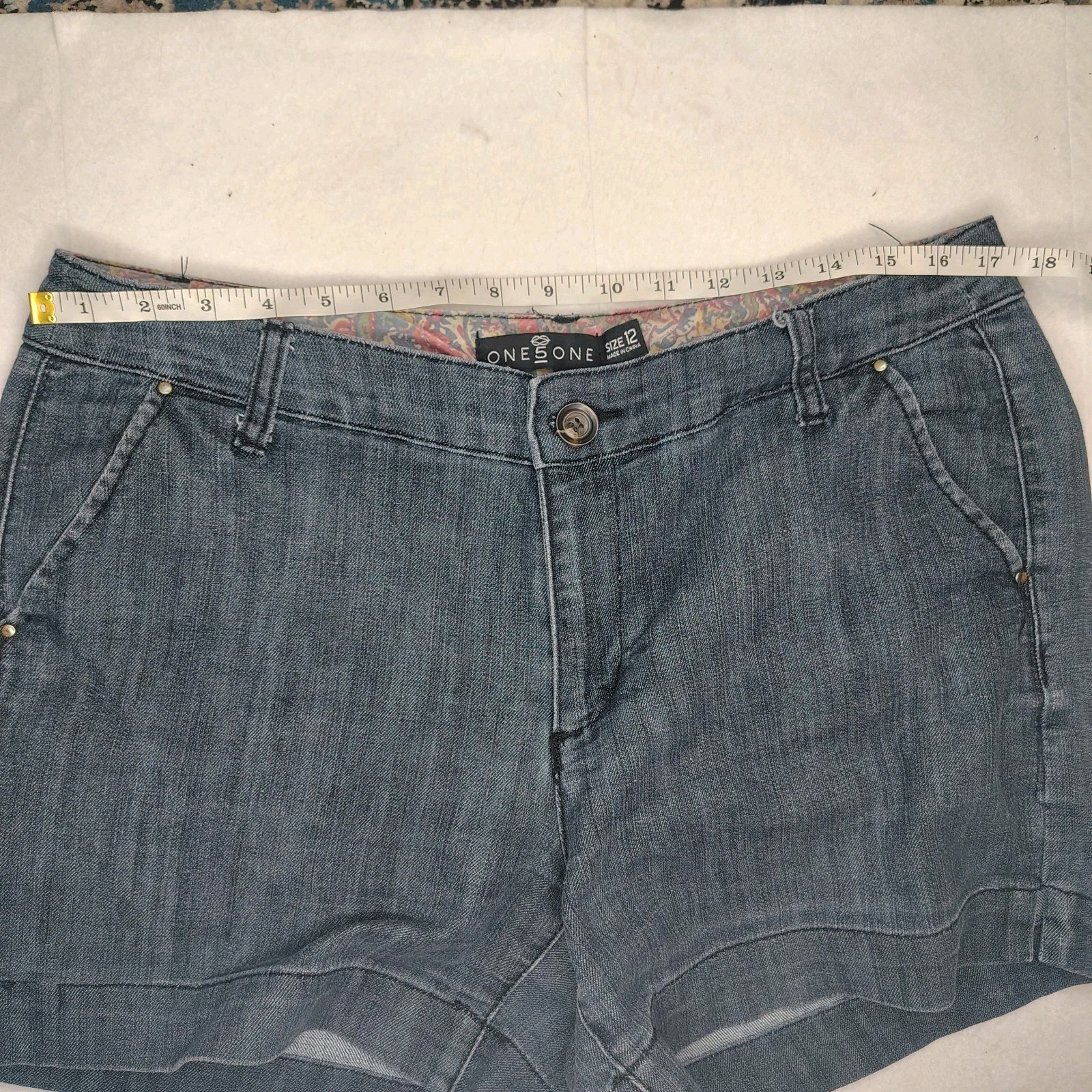 One 5 One Jean Shorts Women’s 12 Dark Wash 34×4.5″