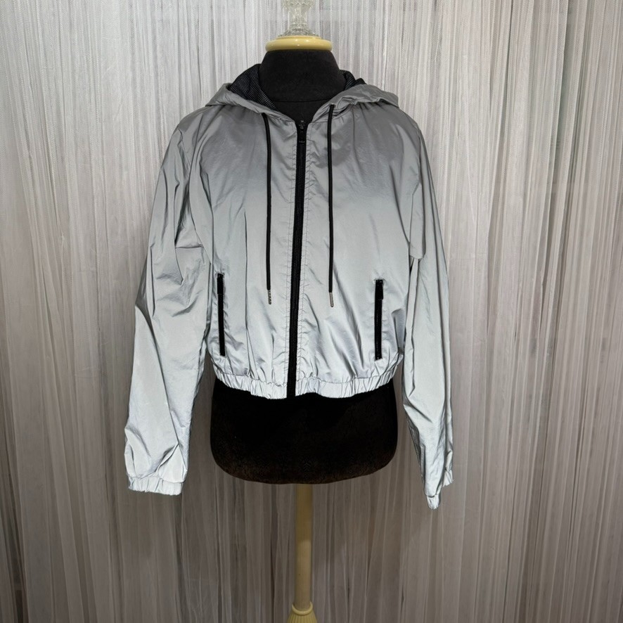 Forever 21 Reflective Hooded Windbreaker Jacket Full Zip Gray Women’s M