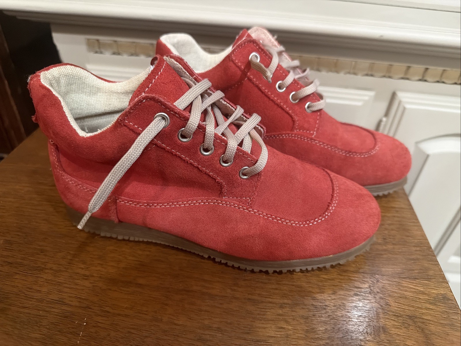 Vintage Kickers Red Suede Chukka Boots Moc Toe Mid Top Union Jack Tag EU 37 US 7