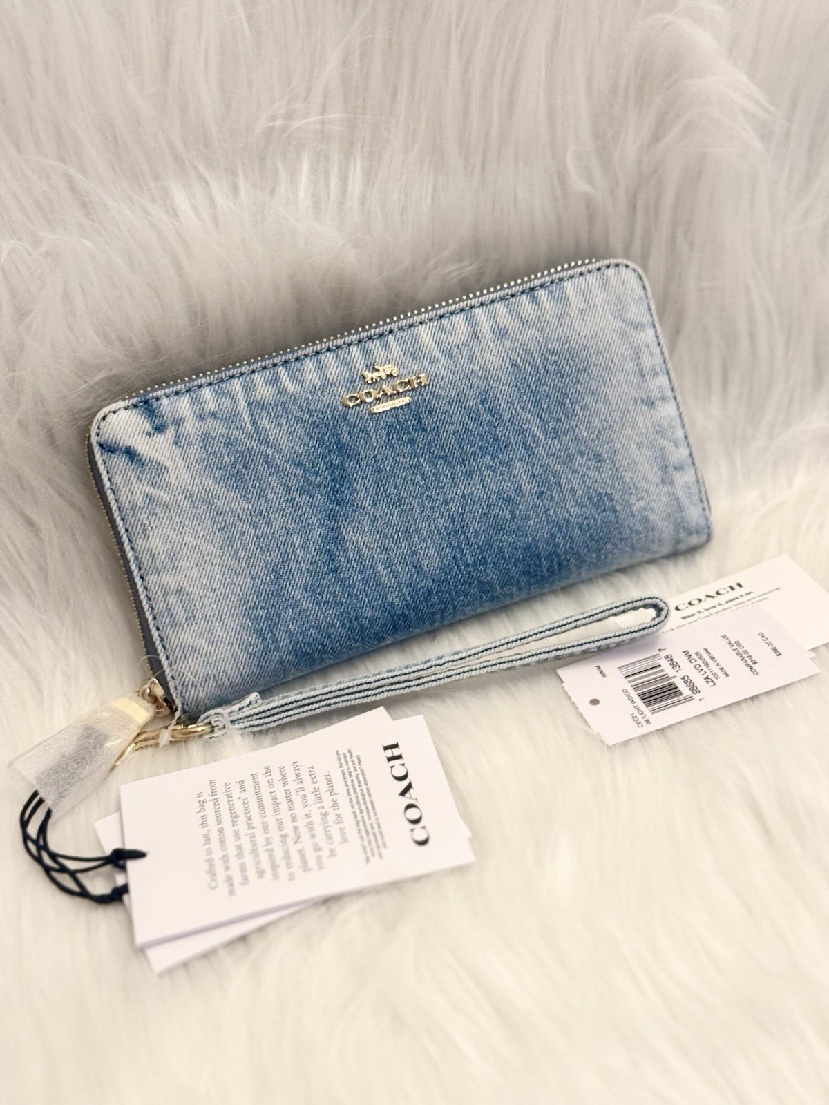NWT Coach Long Zip Around Wallet In Loved Denim CEC21 in Gold Light Indigo