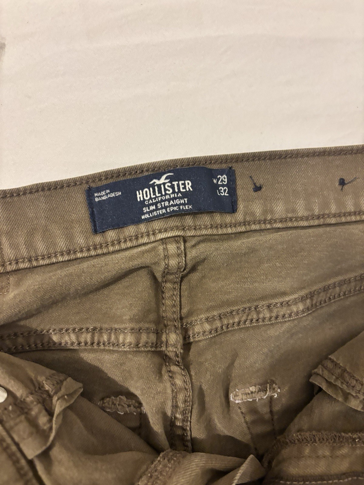 Hollister Slim Straight Epic Flex pants, size of W29 L32 pre owned