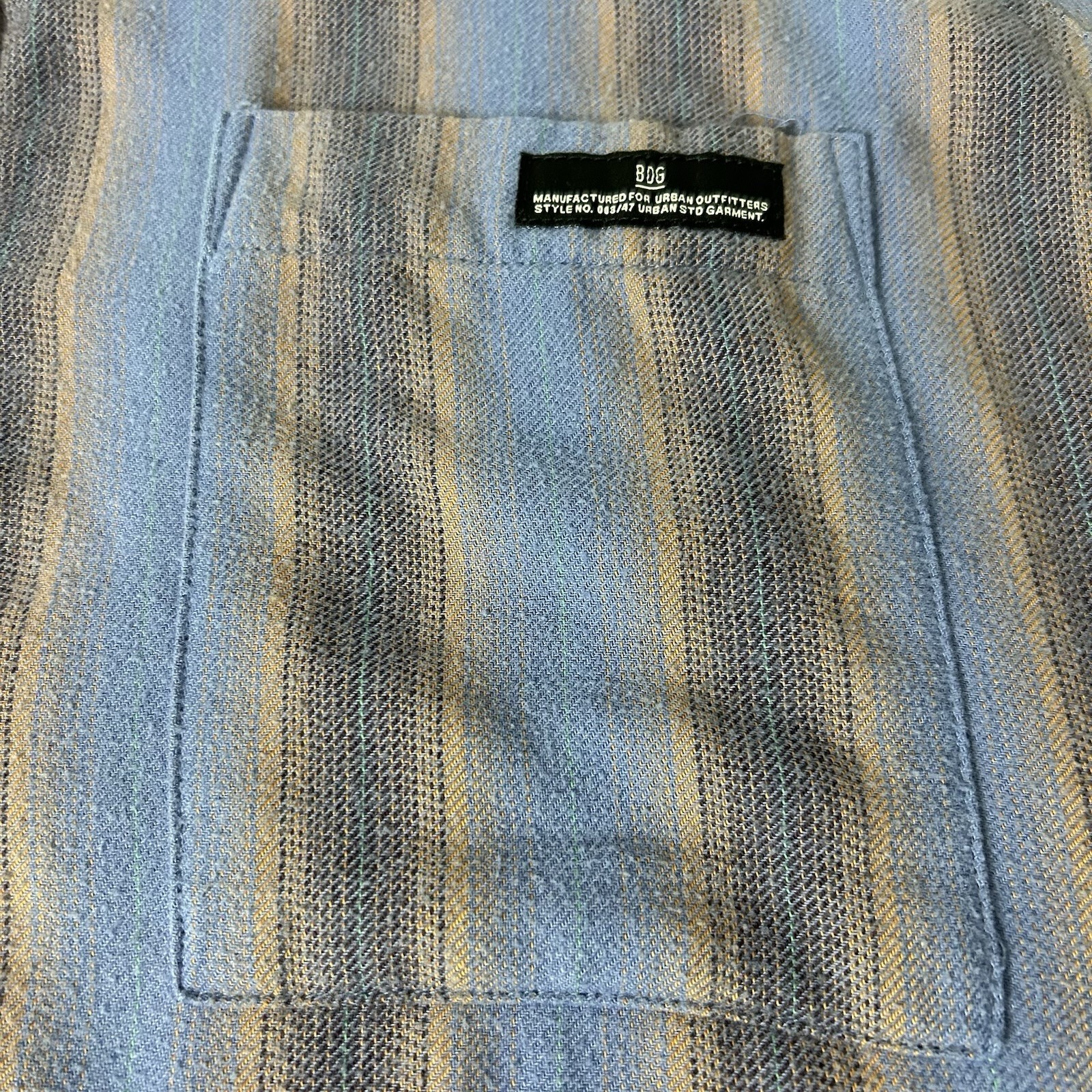 BDG Urban Outfitters Brendan Flannel Shirt Womens M Blue Tan Stripe Oversized