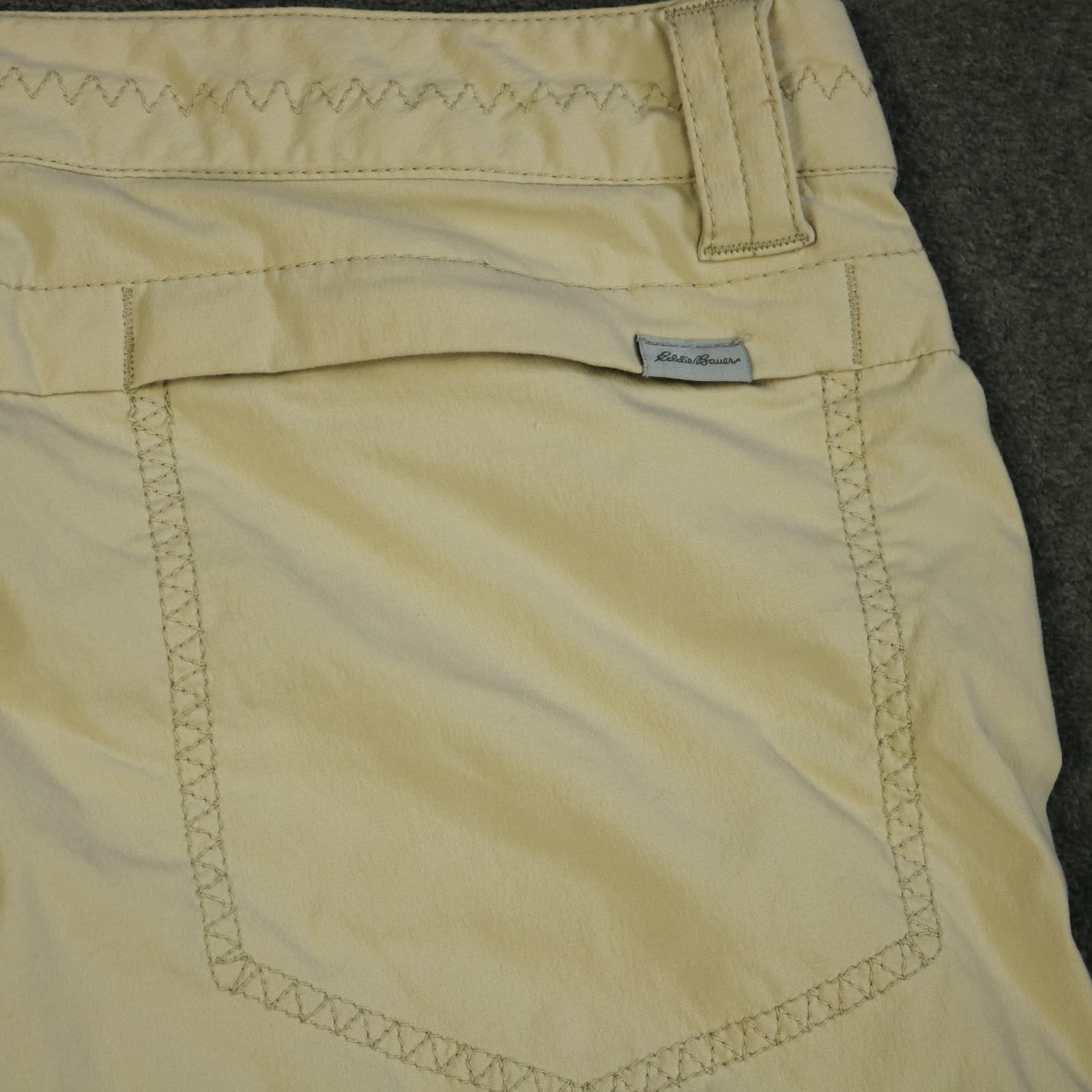 Eddie Bauer Travex Performance Short Low Rise Below-Knee Stretch Beige 2 30×20.5