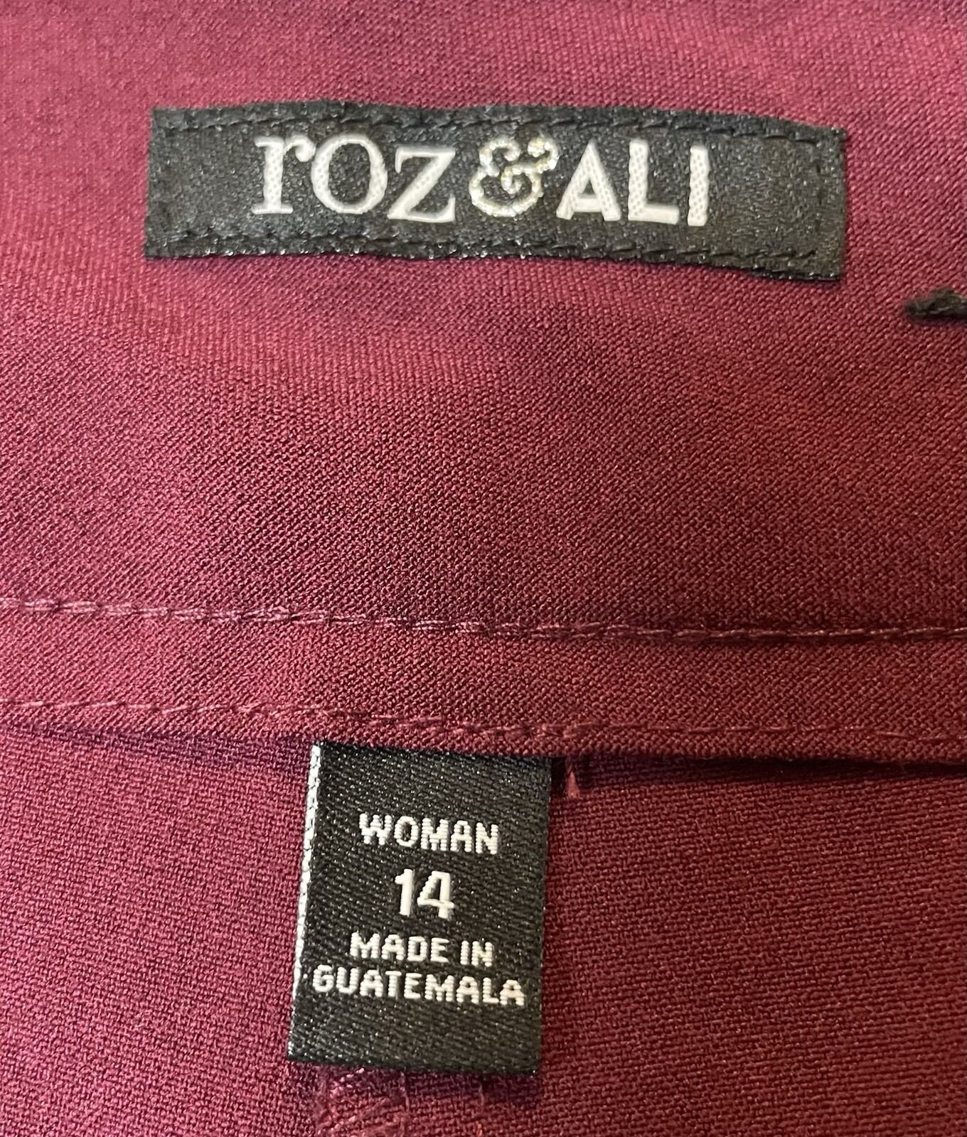 Roz & Ali Woman’s Crop Pants 14W Burgundy High Rise Straight Leg Pockets Stretch