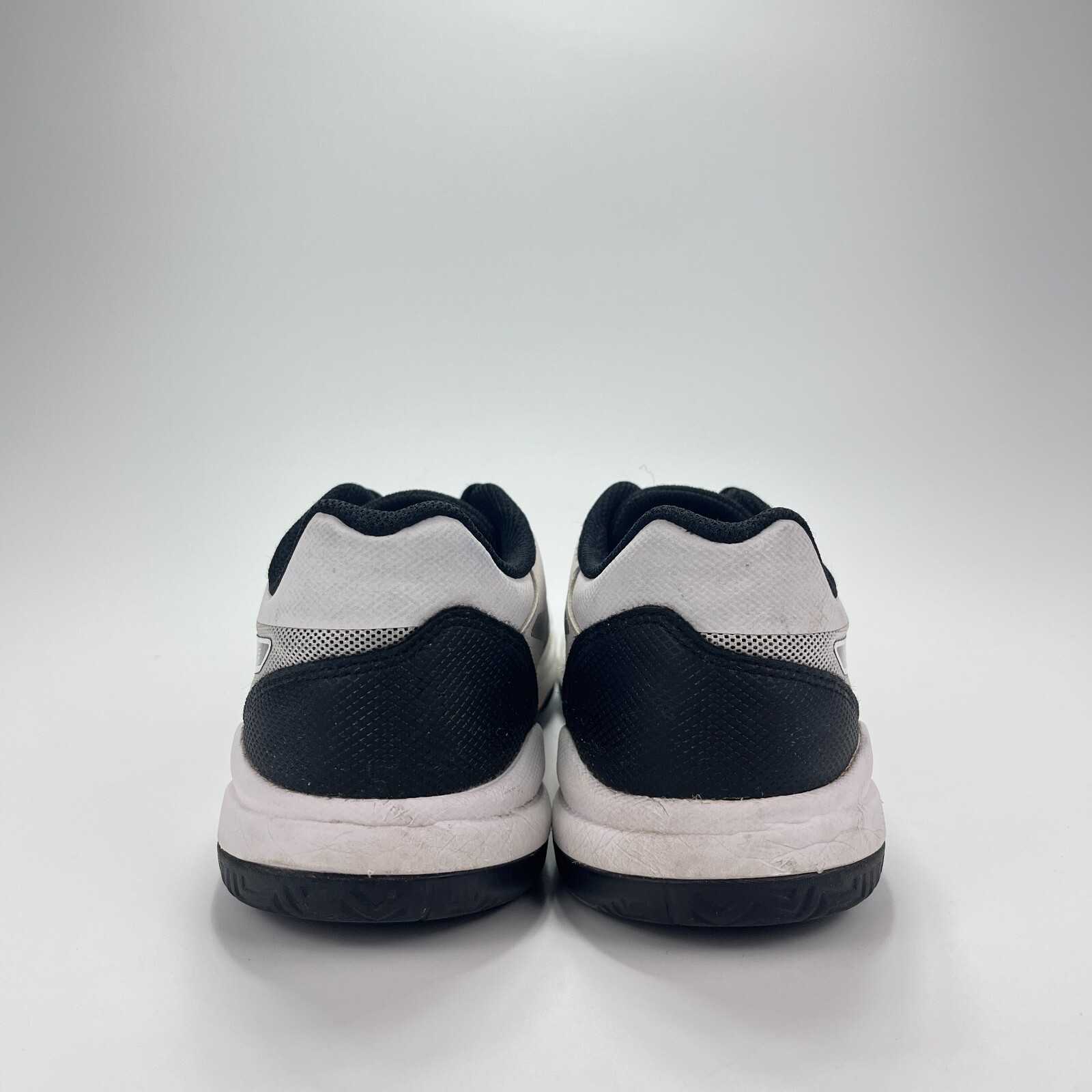 Asics Gel Game 7 White Leather Black Athletic Running 1041A042 Shoes Men’s 7.5