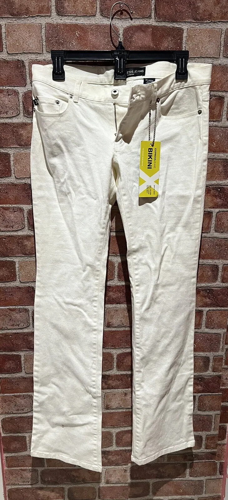 NWT Express Women Jeans White Stretch 5Pocket Design LightWash Mid Rise Size 5/6