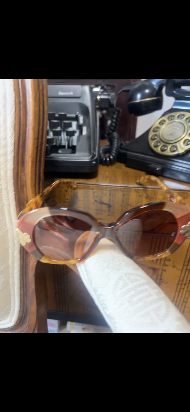 Chloé Women’s Oversized Tortoise Shell Brown Gradient Sunglasses UV400 135mm