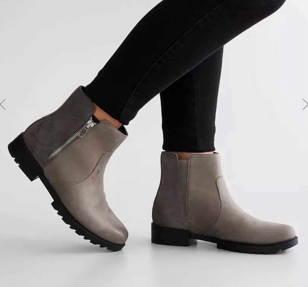 Sorel Emelie II Zip Chelsea Waterproof Ankle Boots Size 7.5