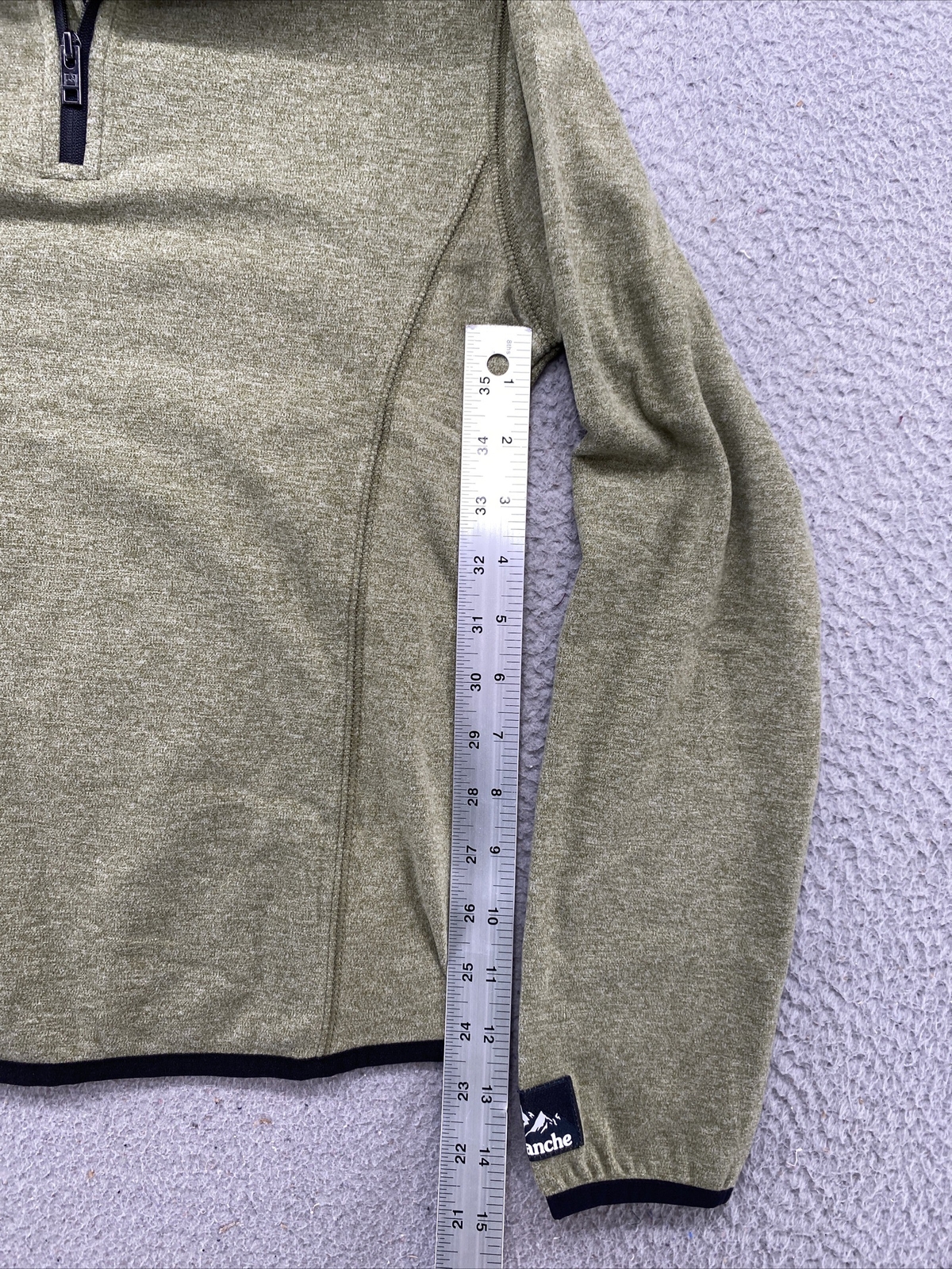 Avalanche Outdoor Supply Youth 1/4 Zip Fleece Jacket Pullover in Size M 10-12