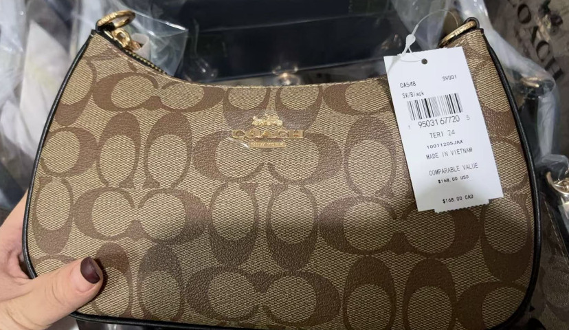 NWT COACH CA548 Teri Shoulder Bag In Signature Canvas Gold/Black Free Shipping