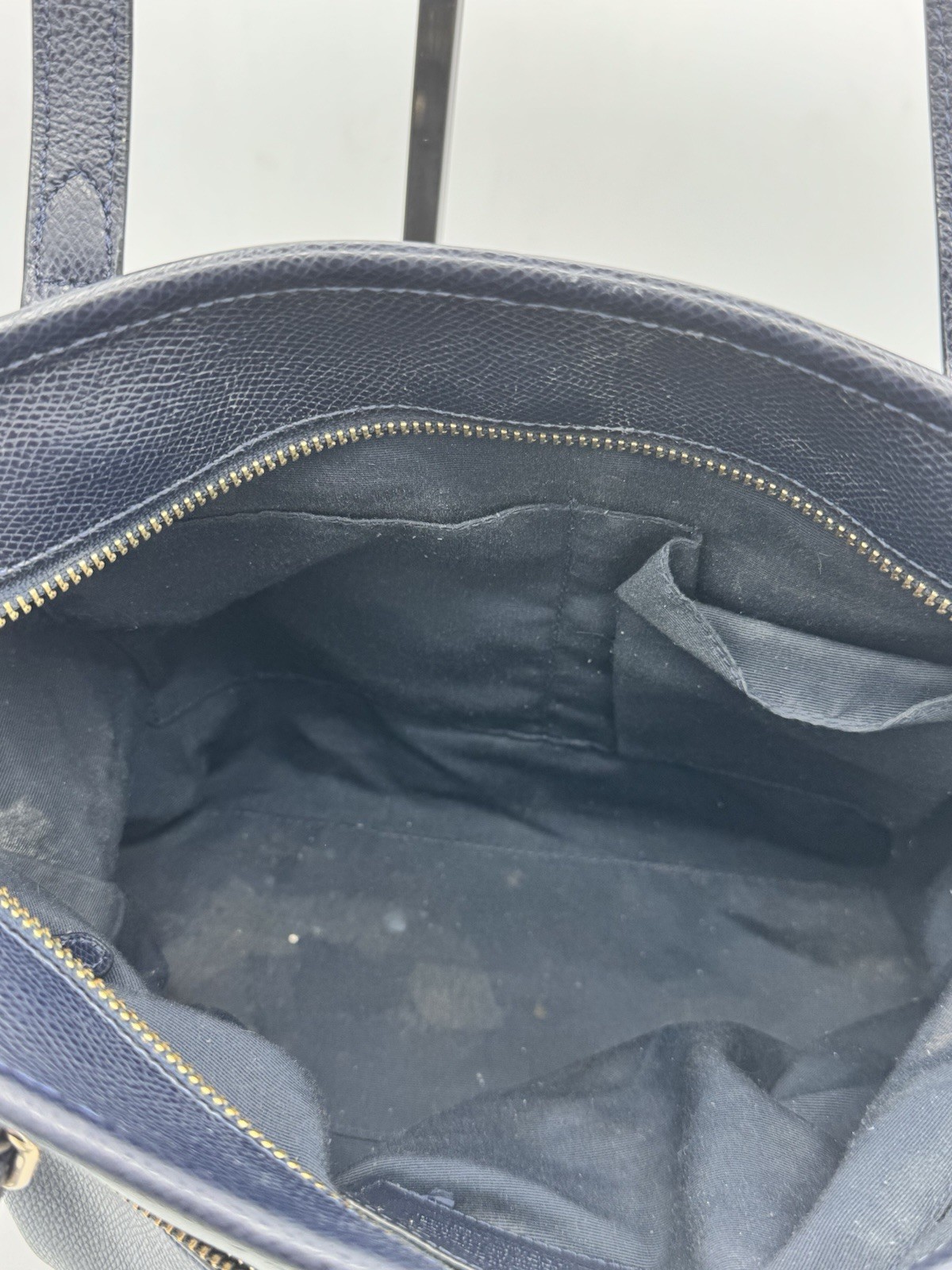 Coach Large Crossgrain Leather Tote for Women – Black (F79608)