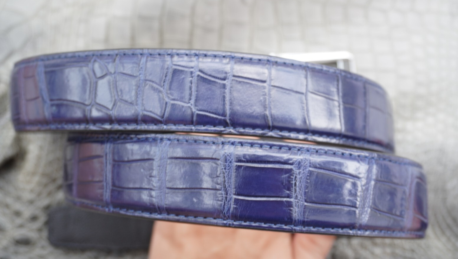W1.3 inch Blue Real Crocodile Belly Leather Skin Men’s Belt Pin Buckle #L52