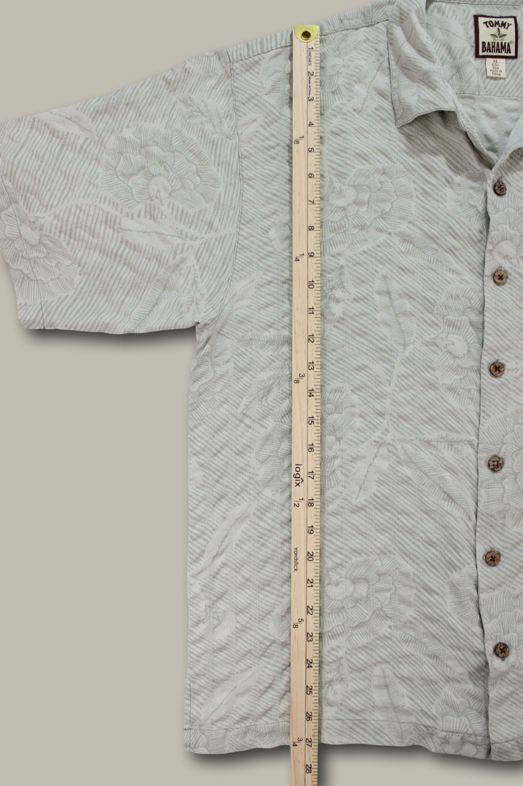 Tommy Bahama 100% Silk Camp Shirt XL Tonal Floral Jacquard Coconut Button Resort