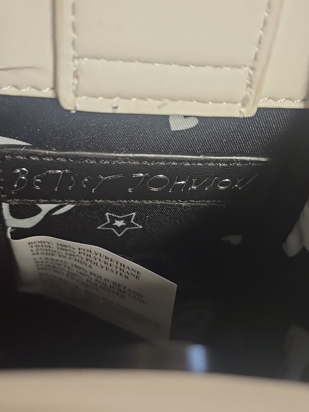 Betsey Johnson Kitsch XO Ghosty Ghost Crossbody Purse Bag Halloween white NEW