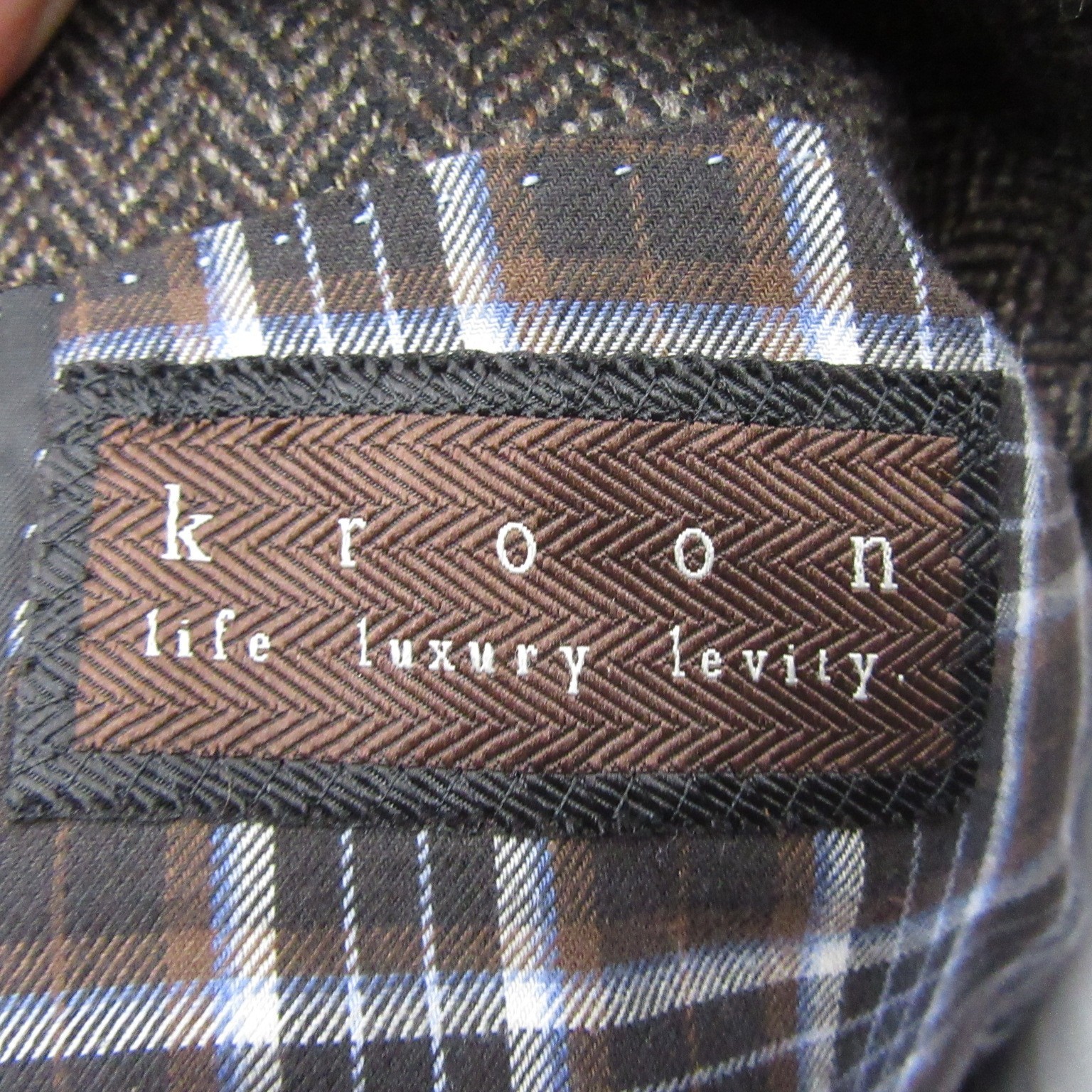 Kroon Tweed Sport Coat 46L 3 Button Brown Herringbone Throat Latch Double Vent