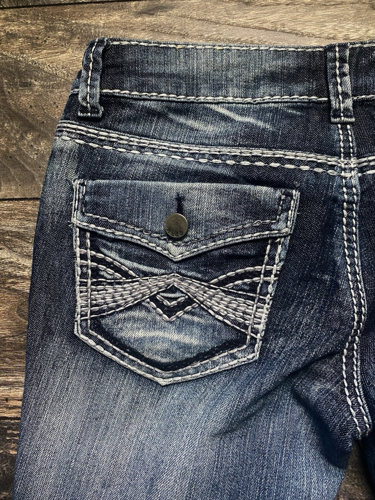 Womens Vintage Y2k Jeans Mudd Size 3 Blue Denim Boot Cut Low Rise