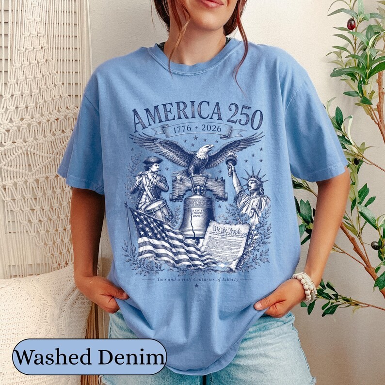 America Sketch Design Comfort Tee