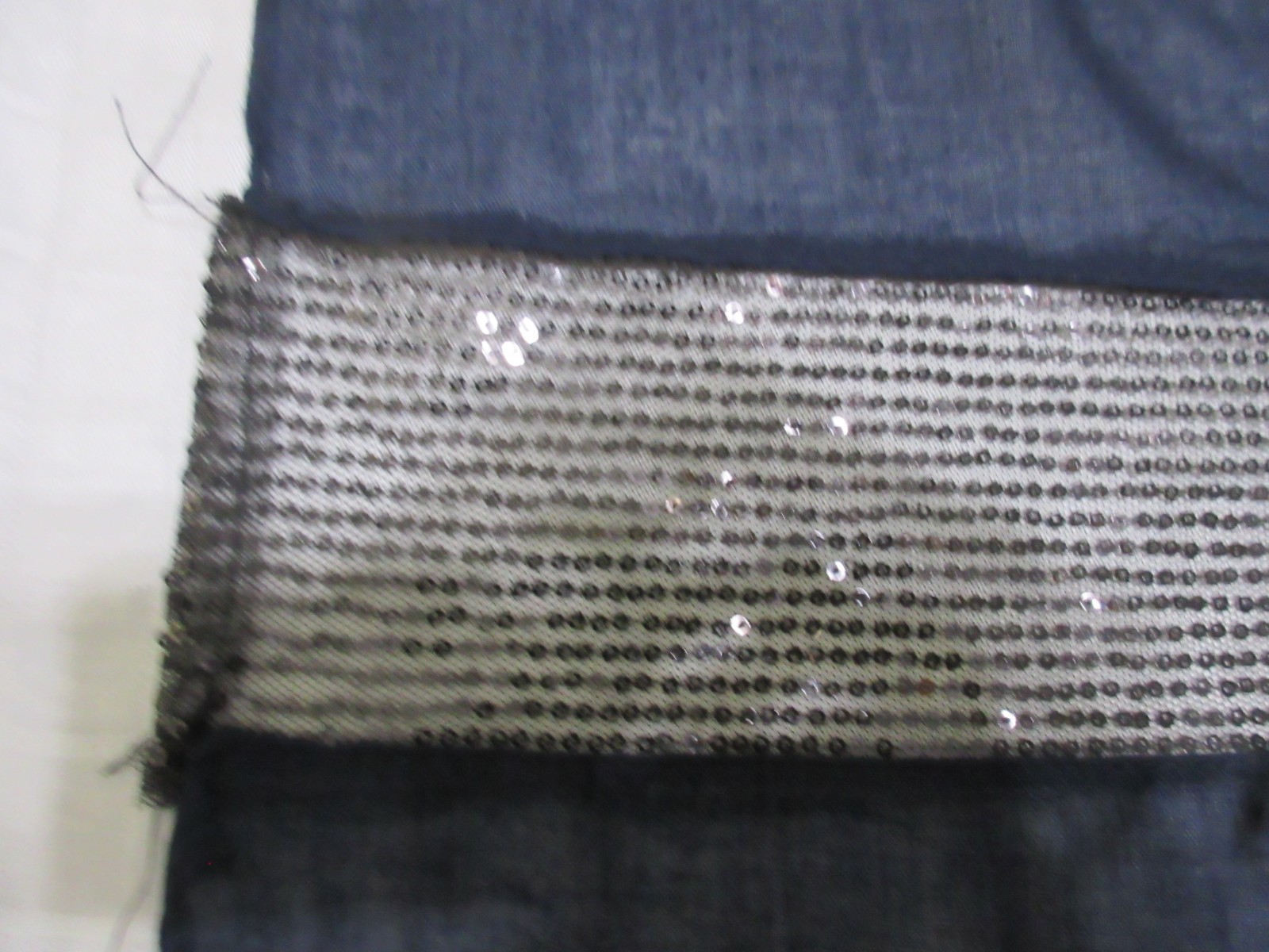 Accessory Connective Navy Rectangular Scarf w Metallic Panels, 30″ W x 70″ L, Ex