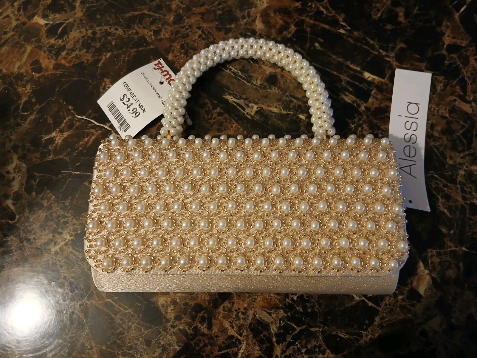 Beautiful Beige Pearls clutch NEW WITH TAGS!