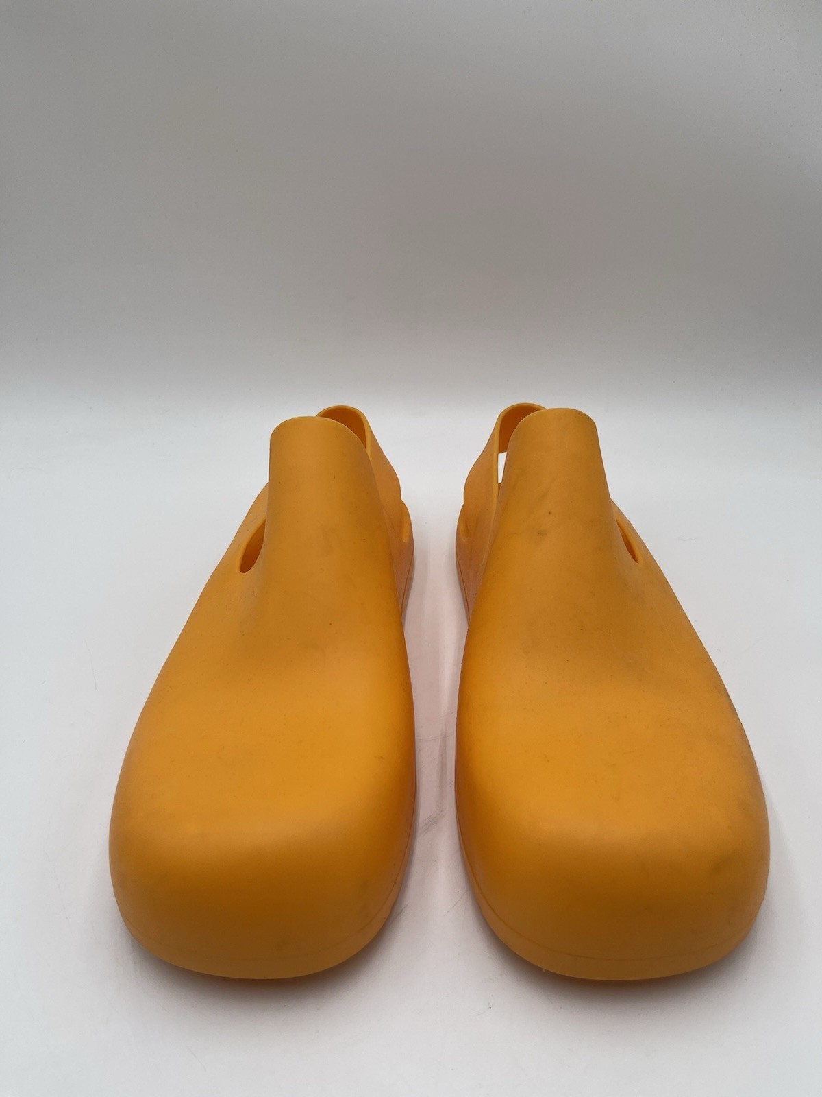 Men’s Bottega Veneta Puddle Slingback Orange Rubber Sandal Size 43