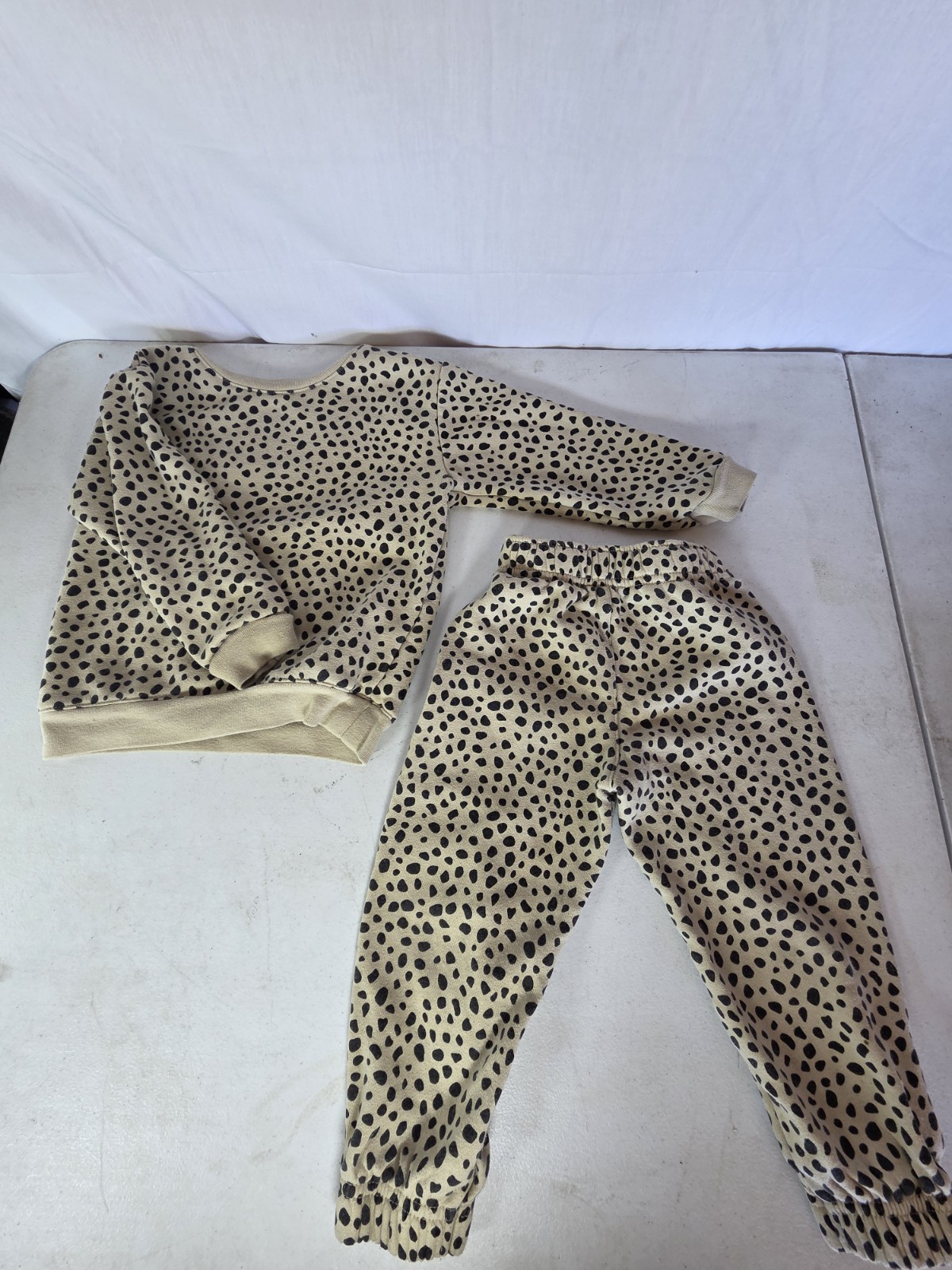 Garanimals 3T 2pc Fleece Animal Print Sweatshirt & Pants Set Beige/Black