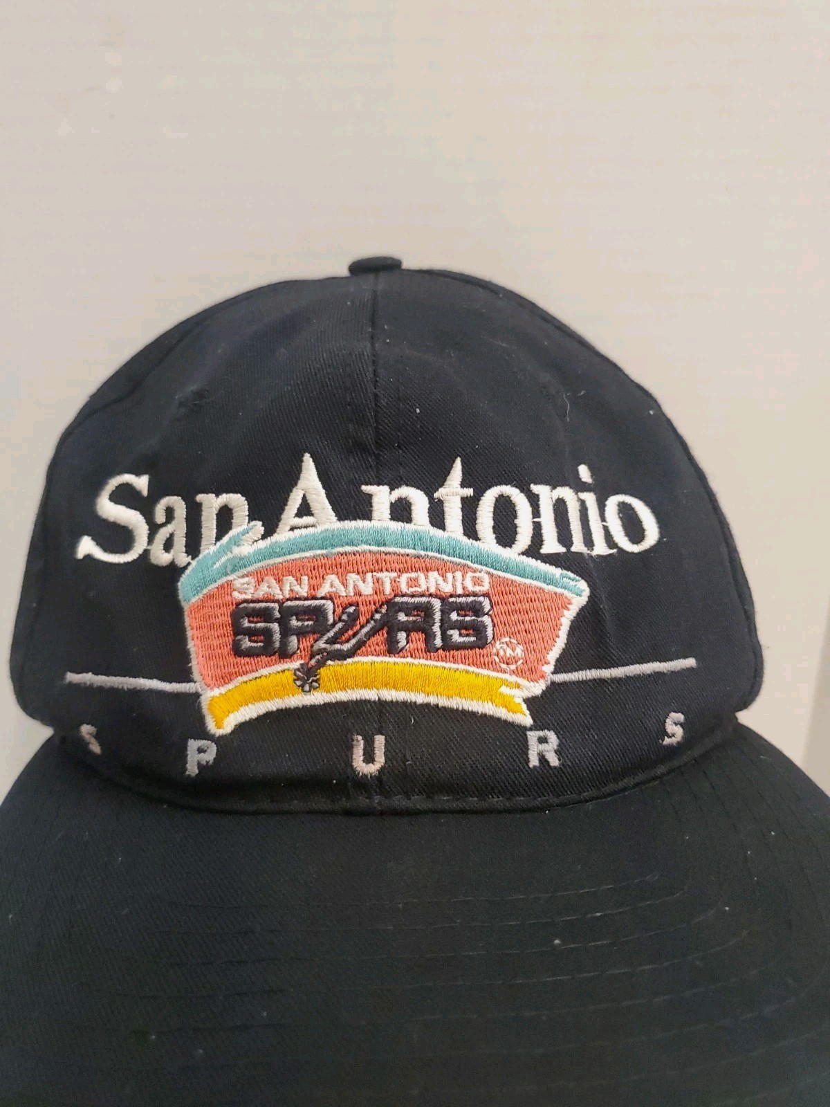 VTG San Antonio Spurs NBA Logo Black Adjustable Snapback Hat Cap Twins 90s