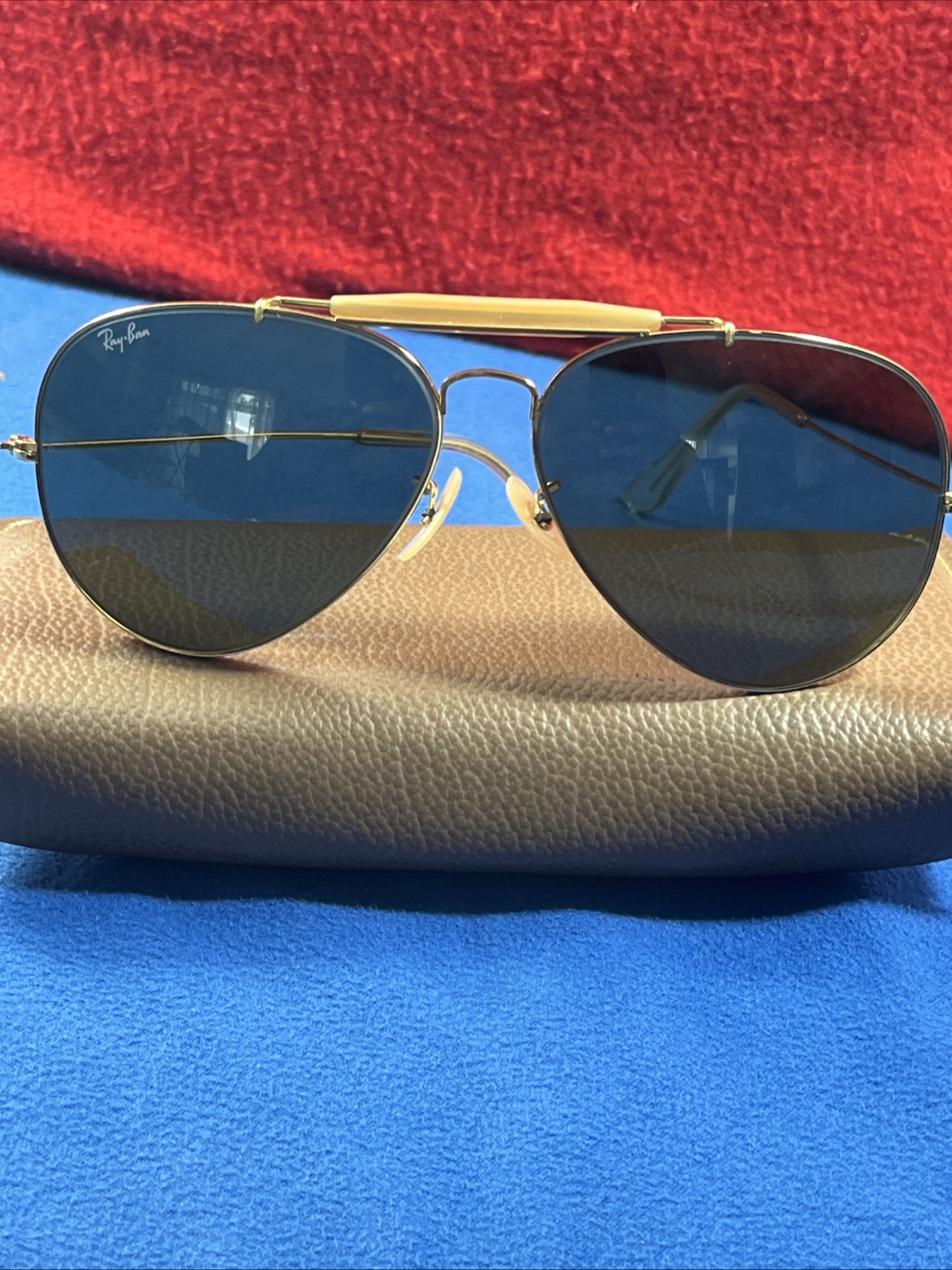 Ray-Ban Sunglasses Vintage Unisex, With Case Excelente Condition