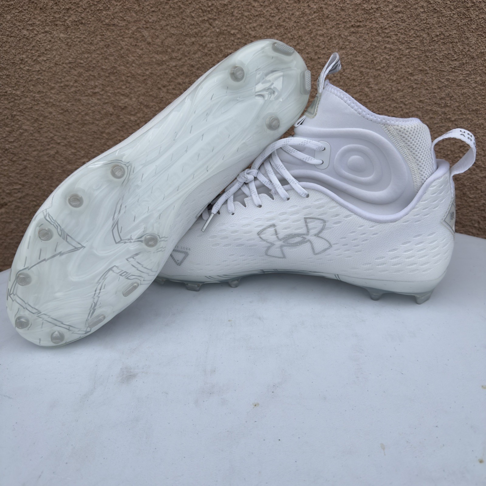 Under Armour Spotlight Lux MC 2.0 Football White/Gray Cleats Mens Size 16
