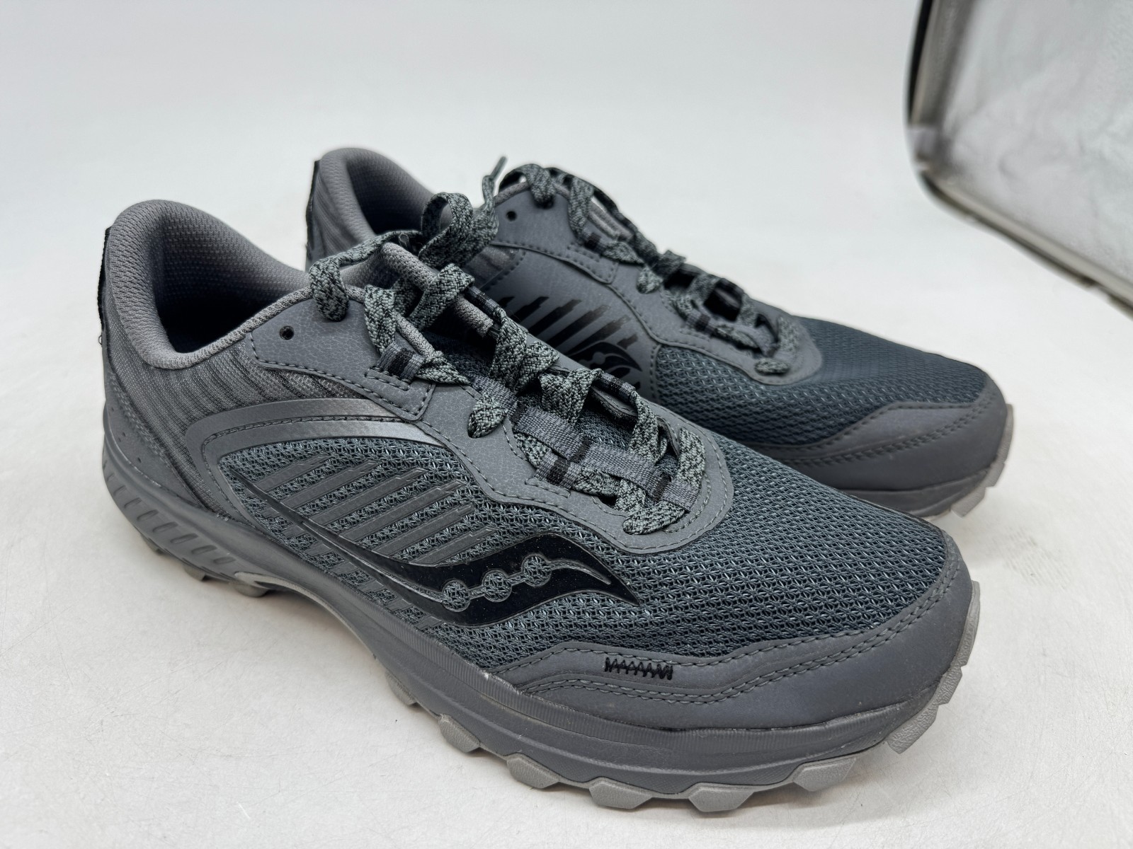 Saucony Excursion TR15 Sneakers Mens Gray Lace Up Trail Running Shoes – 10 WIDE