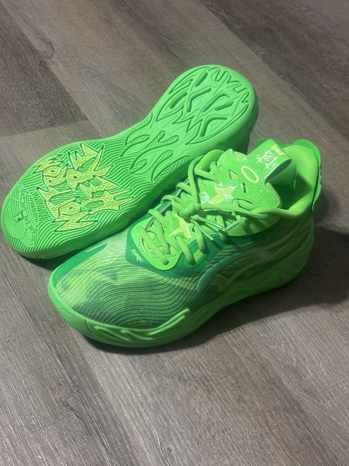 🔥 NEW PUMA MB.04 Lo “Green Glare” 👽 LaMelo Ball Size 7 🌟 NWT Deadstock ✨
