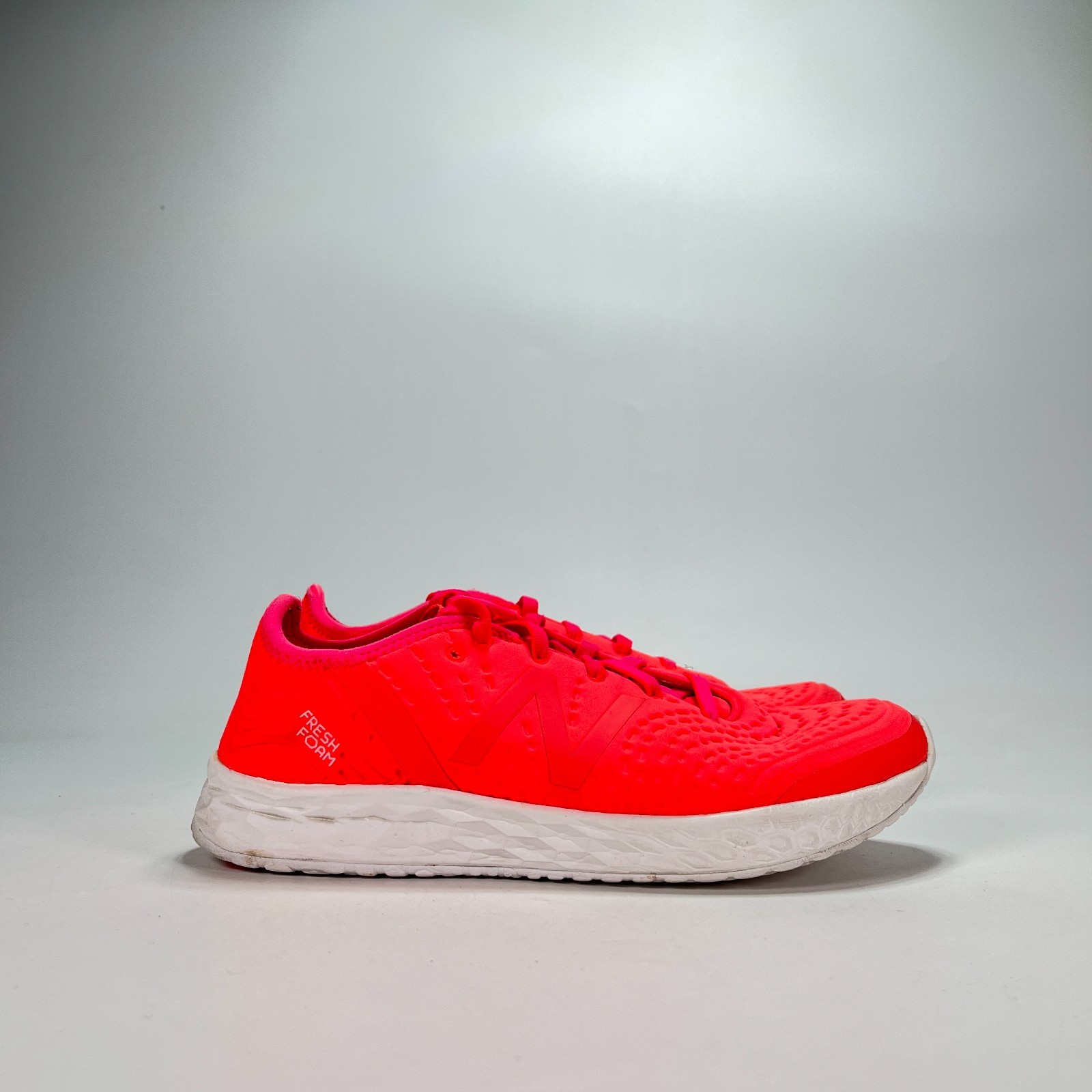 New Balance Fresh Foam Crush Vivid Coral Running Shoes Sneakers Women’s Size 7