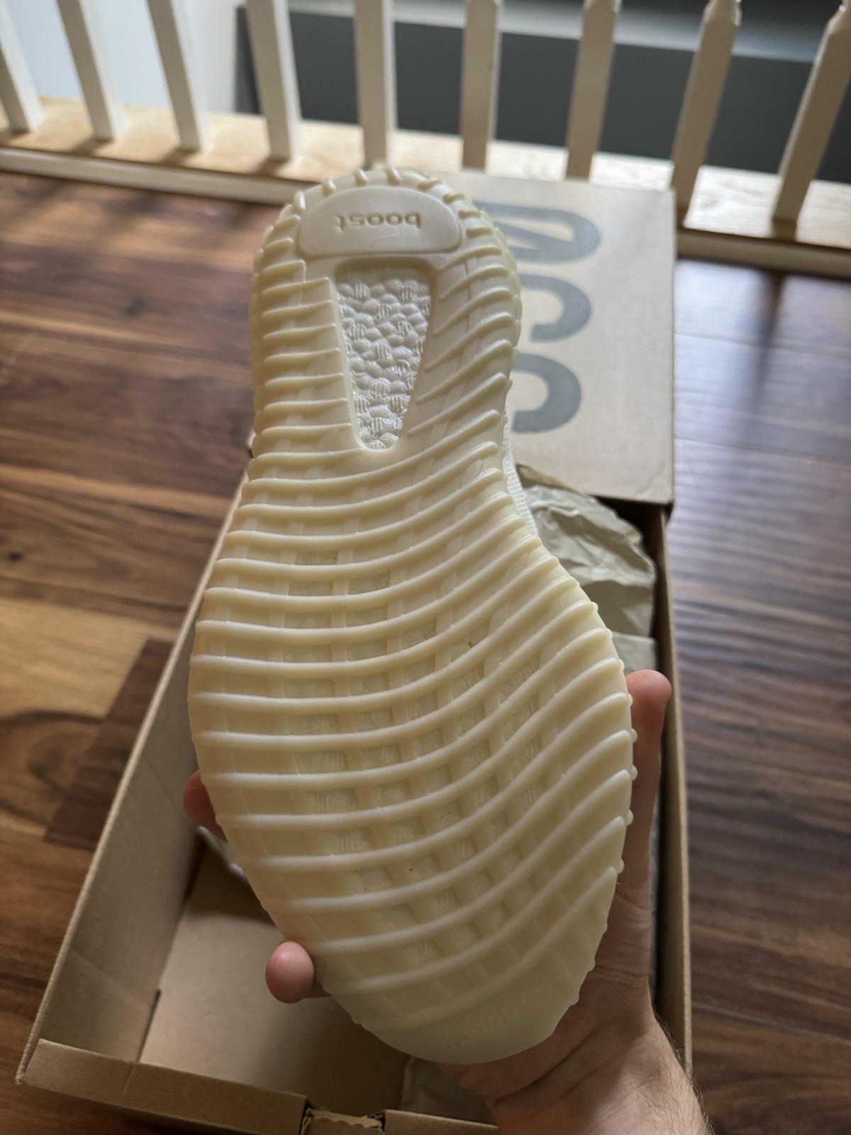 adidas Yeezy Boost 350 V2 Bone/Bone/Bone White Low Top Lace Up 2022 HQ6316