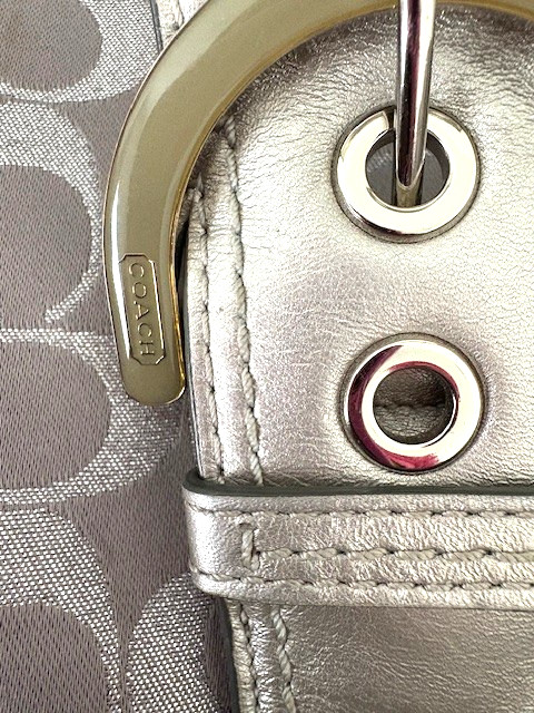 COACH F18912 Silver Signature C Jacquard & Leather Tote- Good Condition