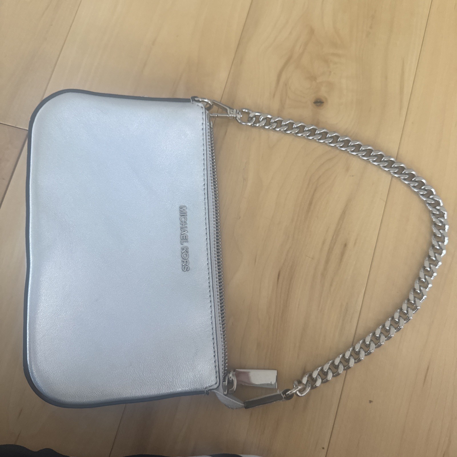 MICHAEL KORS Jet Set Chain MD Zip Saffiano Leather Pouchette bag