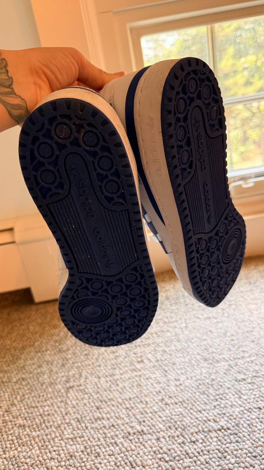 Adidas Forum Low men’s sneakers size 8, royal blue