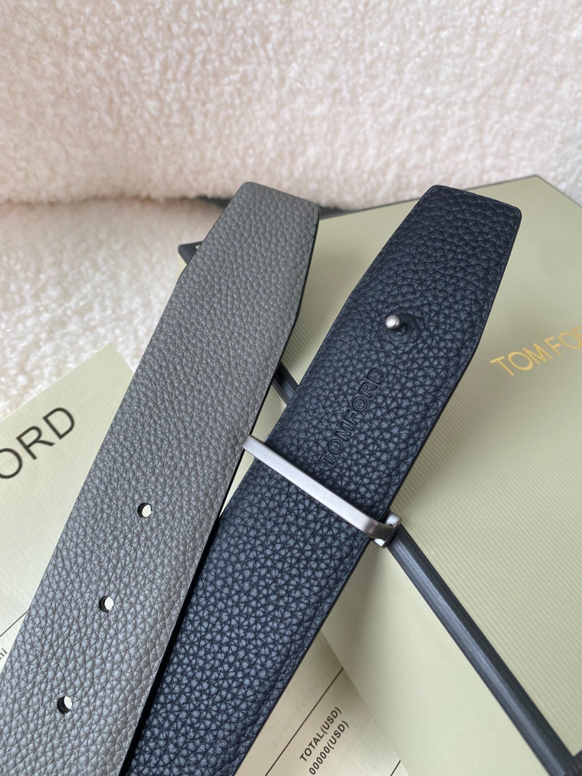 Tom Ford Belt Reversible Gray/Black Calfskin Leather