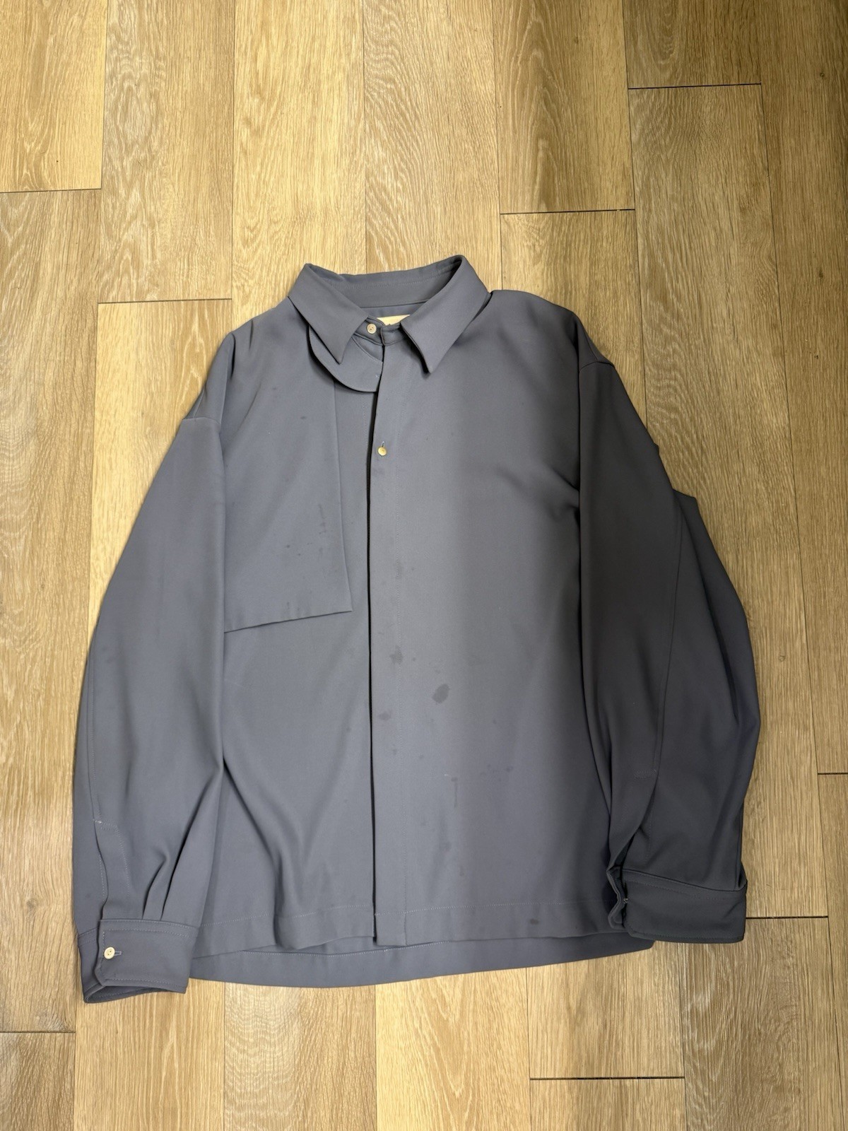 Cullni Paneled Button Up Shirt Size Large With A Unique Collar Feature