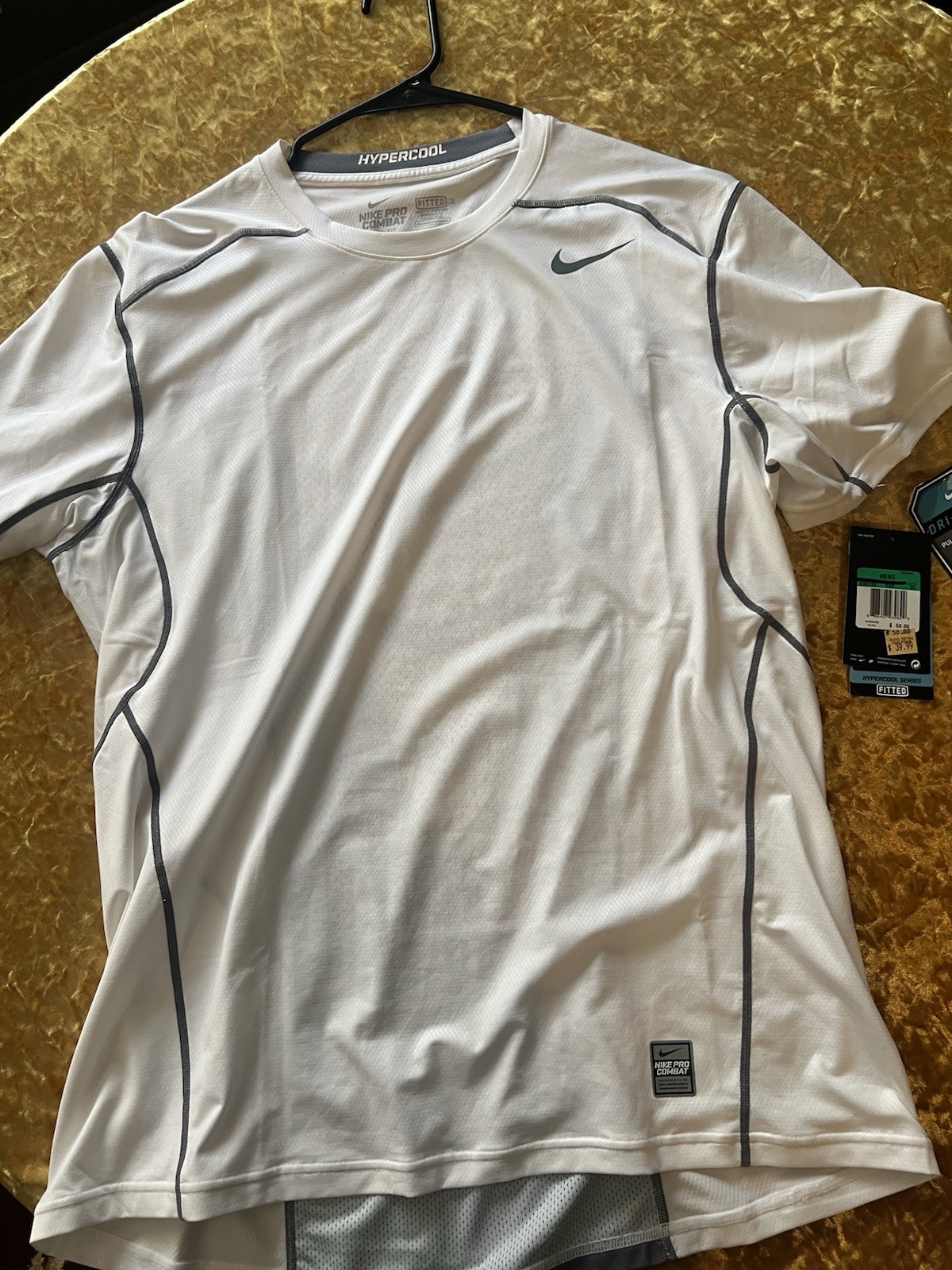 Nike Pro Combat Hypercool Dri-FIT Men’s XL Compression T-Shirt White/Gray
