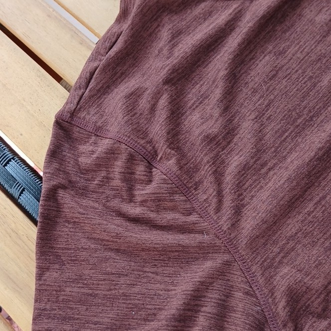 Old Navy Active & Gaiam Lot 2 Mens’s M T-Shirts Short Sleeve Blue/Brown