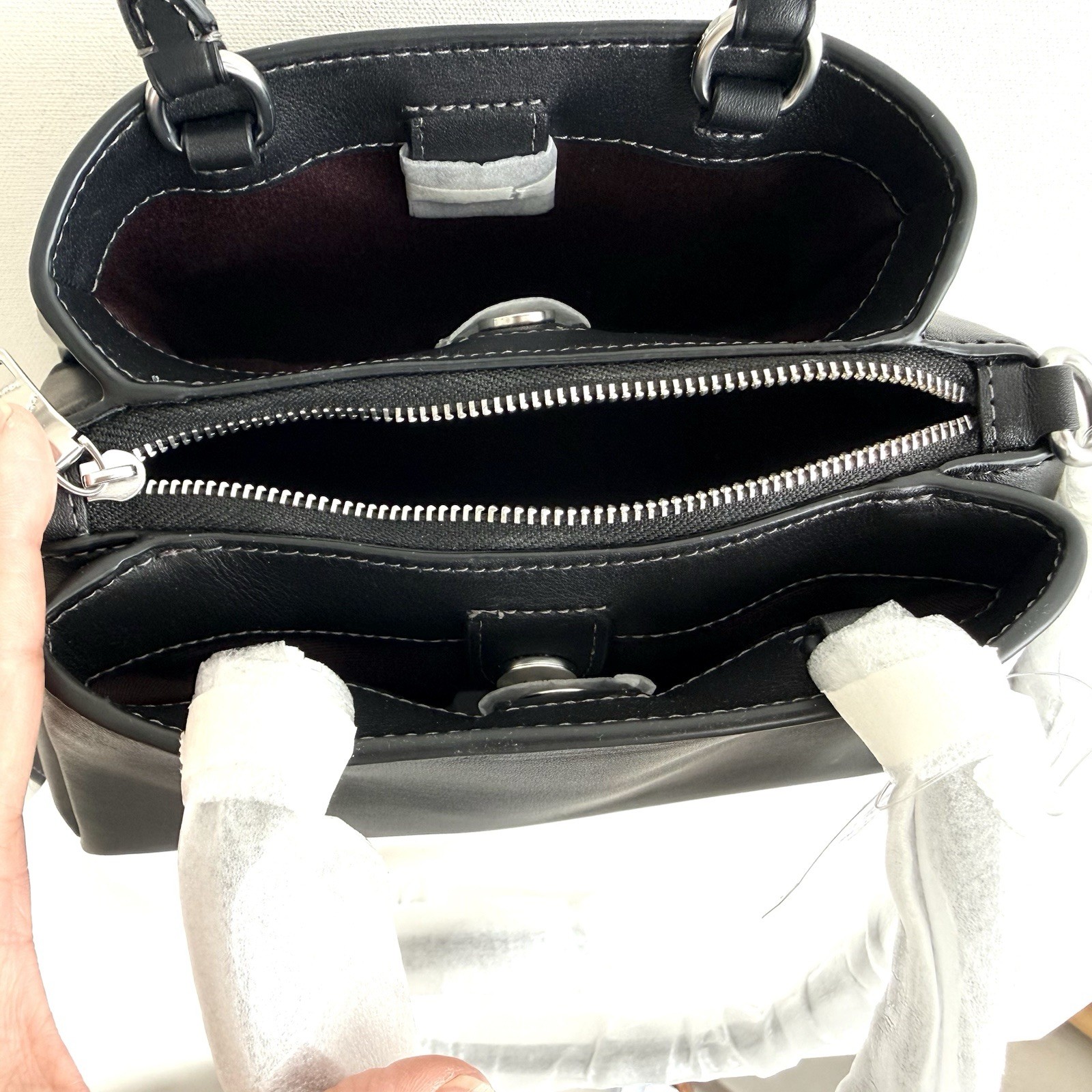 NWT Coach Zuri Top Handle Smooth Black Leather CM186 Crossbody Bag Purse Satchel