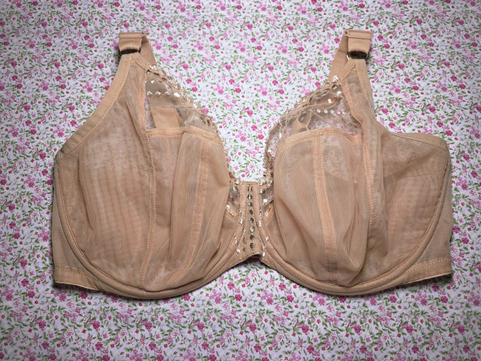 Elomi Matilda Underwire Plunge Bra EL8900 Cafe Au Lait Size UK 36G – US 36I