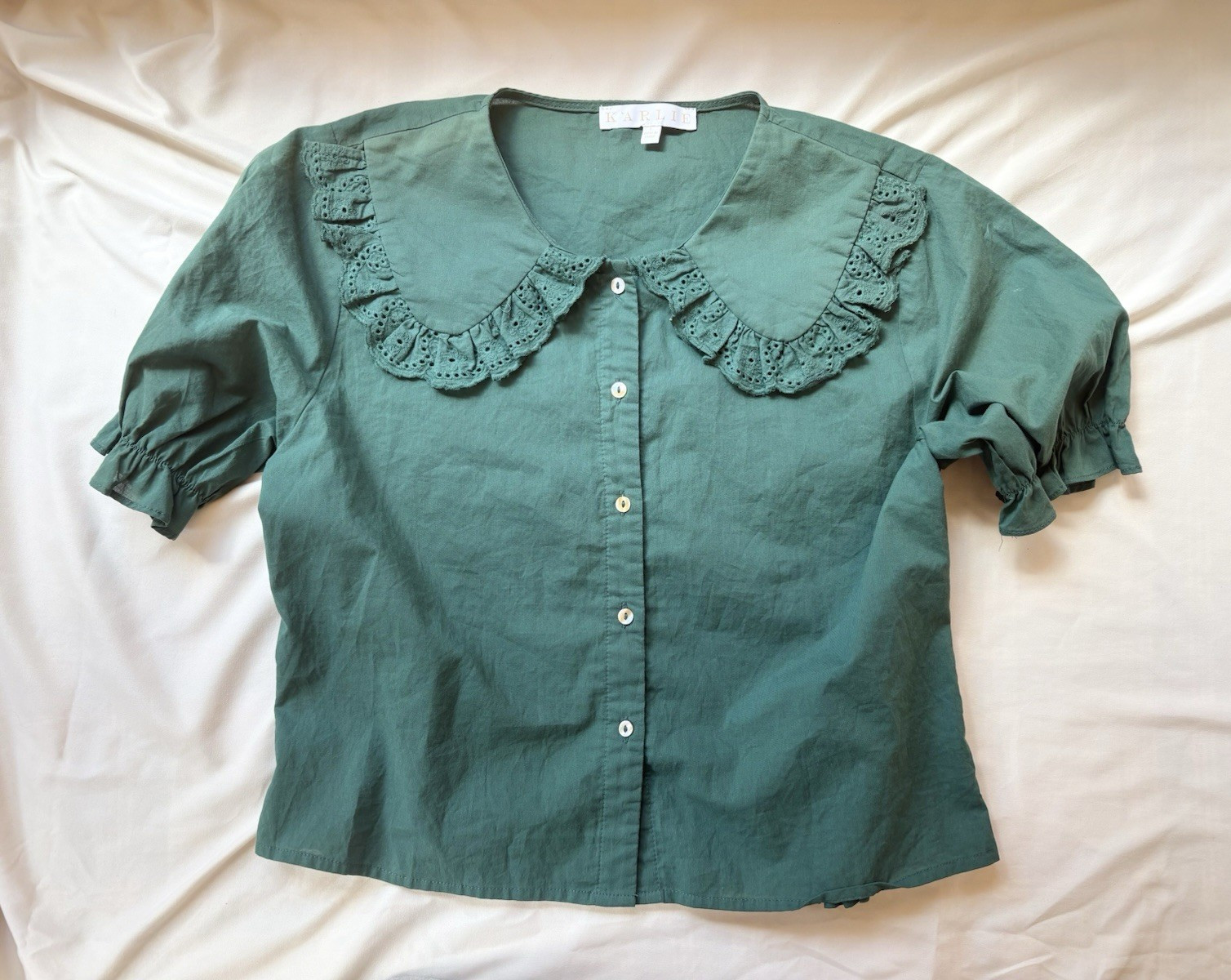 Karlie Green Ruffle Eyelet Collar Smocked Puff Sleeve Button Blouse Large
