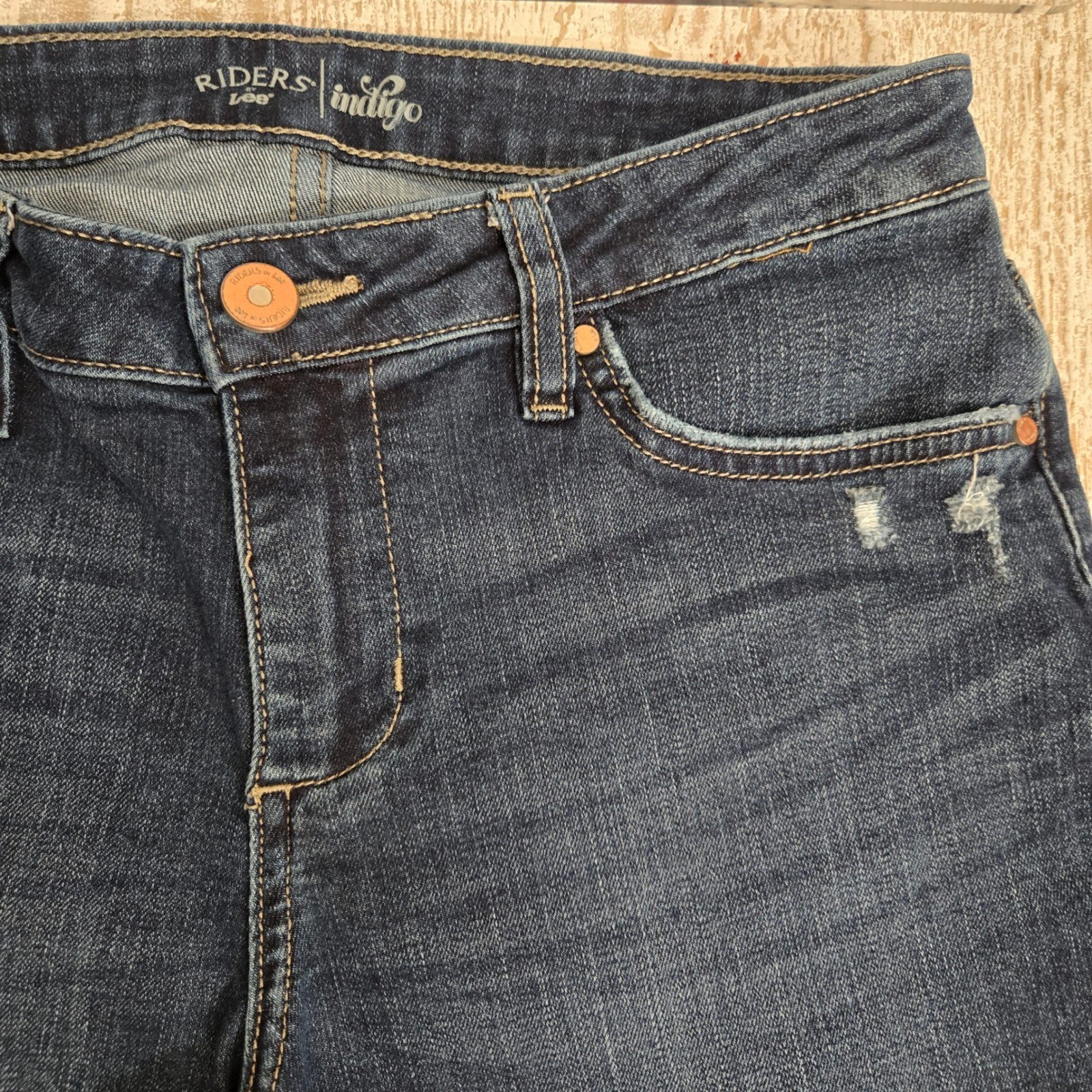 Riders by Lee Women Indigo Dark Wash Distressed Cuffed Straight Leg Jeans Sz 6M