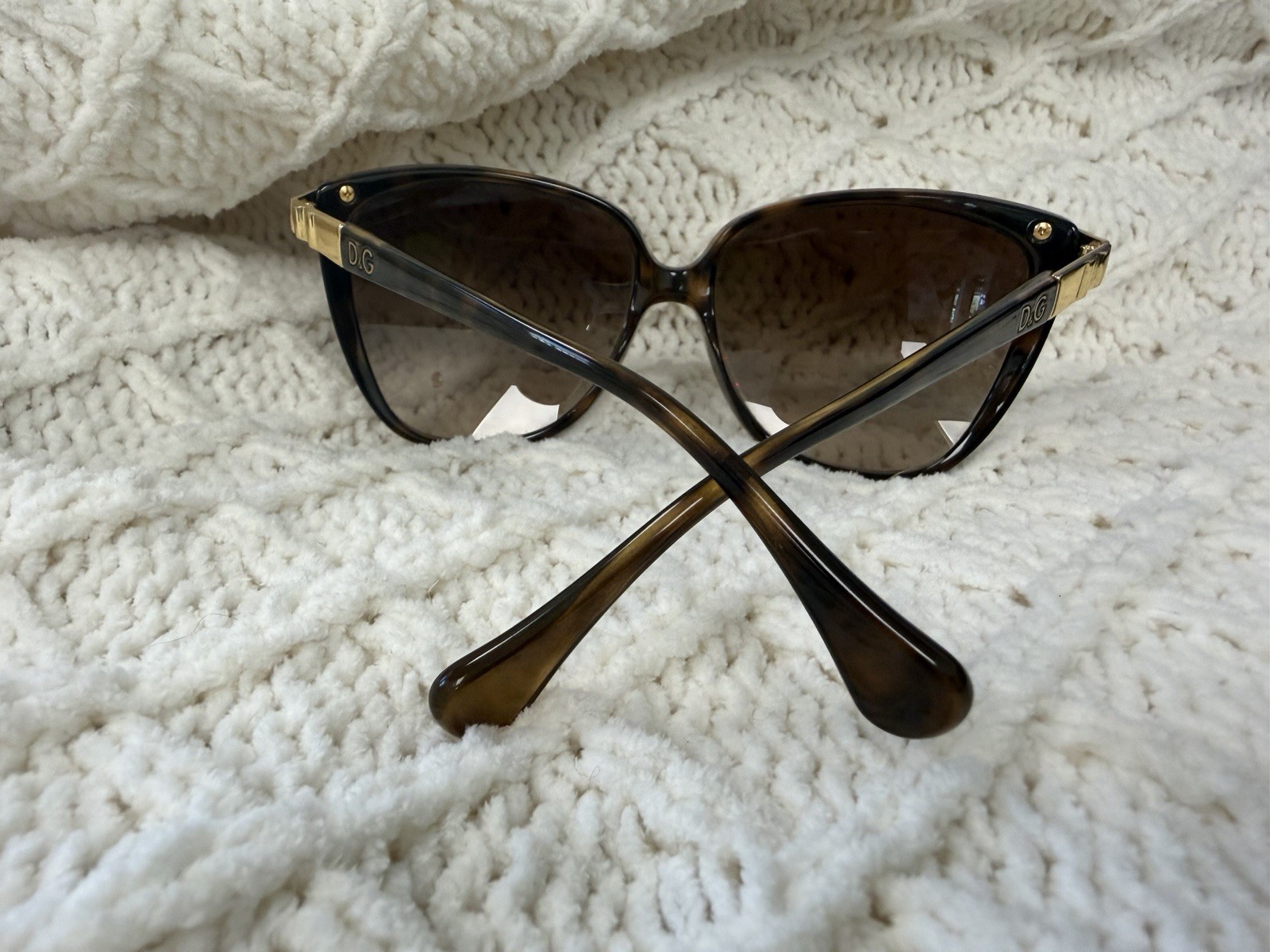 Dolce & Gabbana DD8096 cat-eye sunglasses