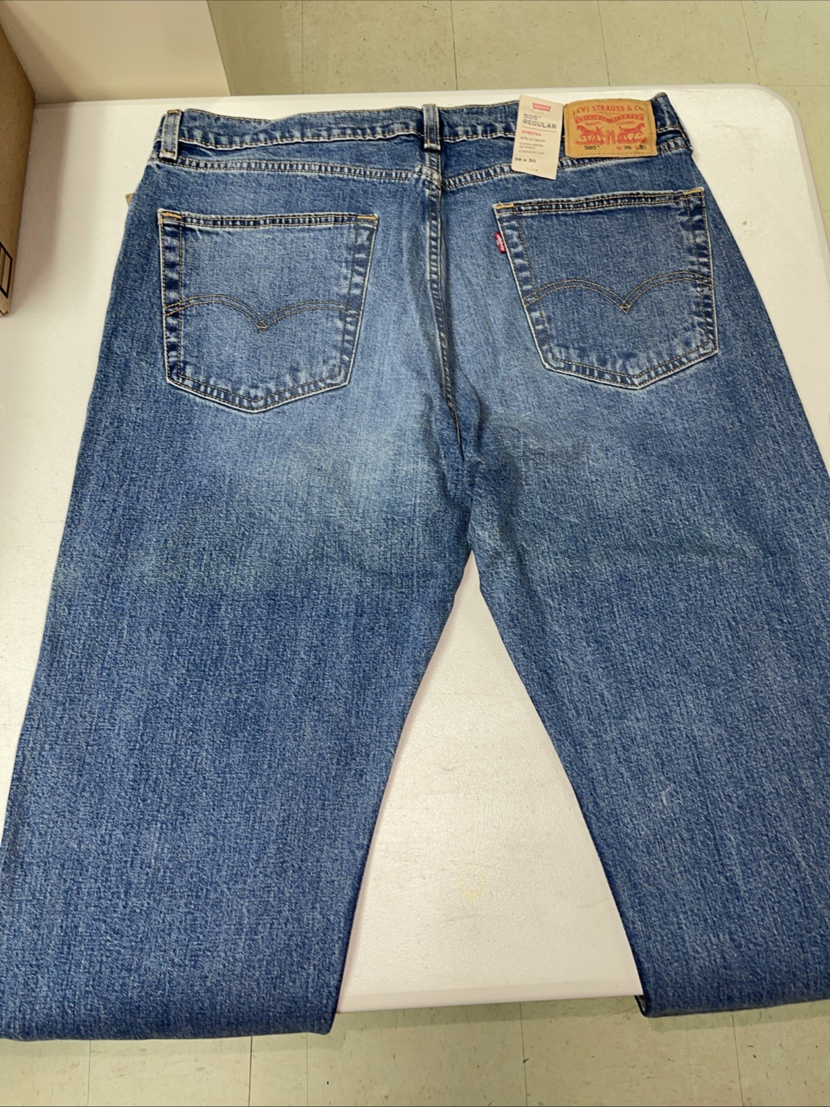 NWT Levi’s Men’s 505 Regular Fit Stretch Jeans 36X30 #005051649 (2)