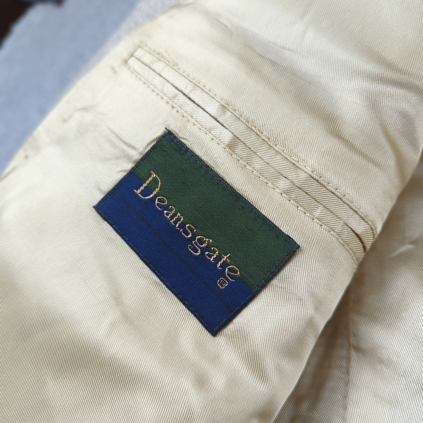 Vintage Deansgate Blazer Mens 42S Beige 100% Silk Textured Weave Sport Coat NWT