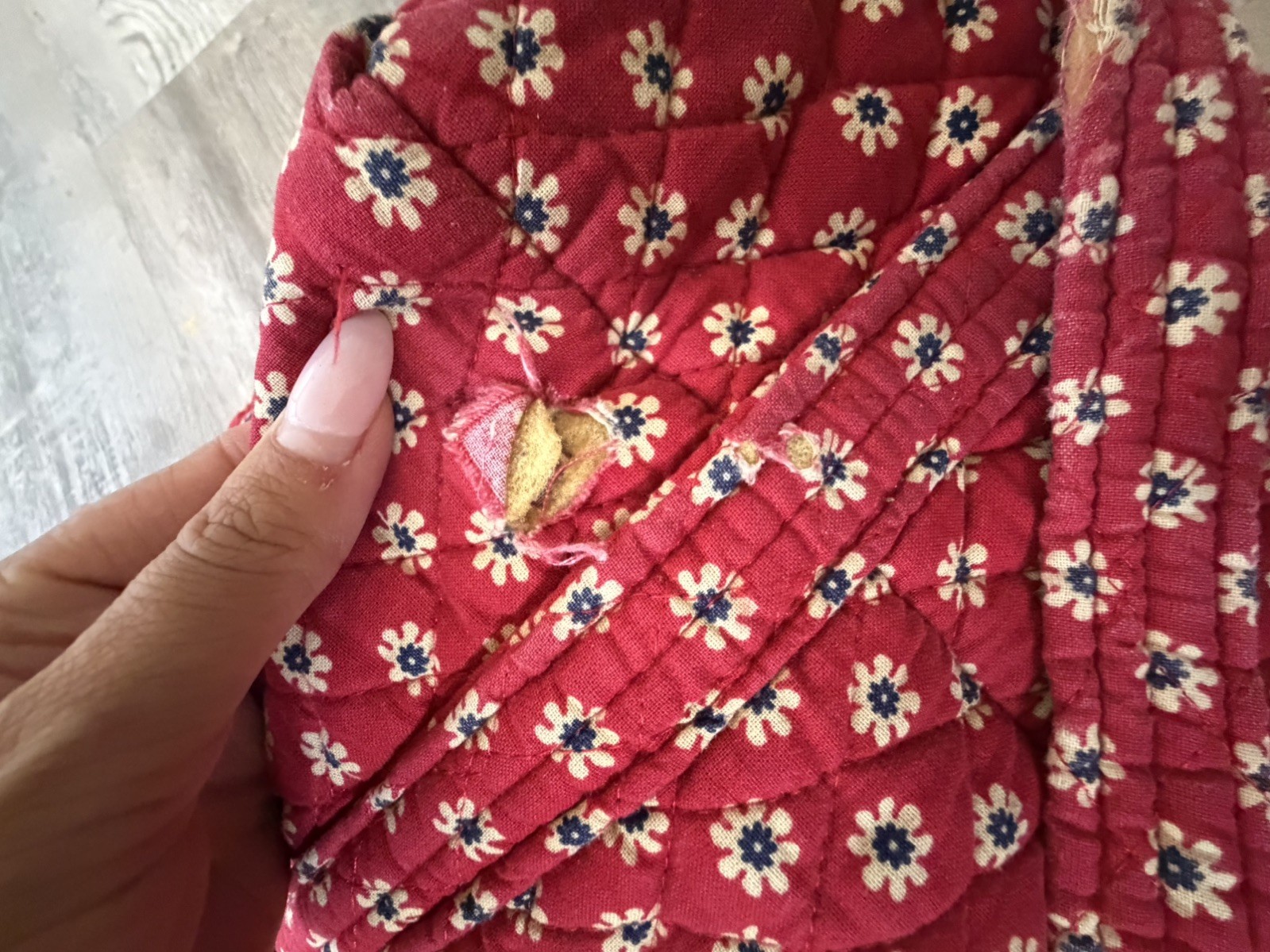 Vintage Vera Bradley “Provincial Coin Red Leaf” Shoulder Tote Handbag Purse RARE