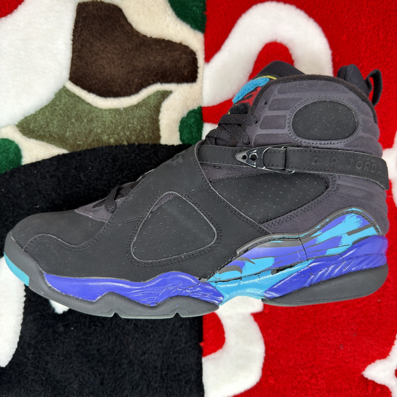 Size 11 – Jordan 8 Retro Aqua (2007) *DAMAGED*