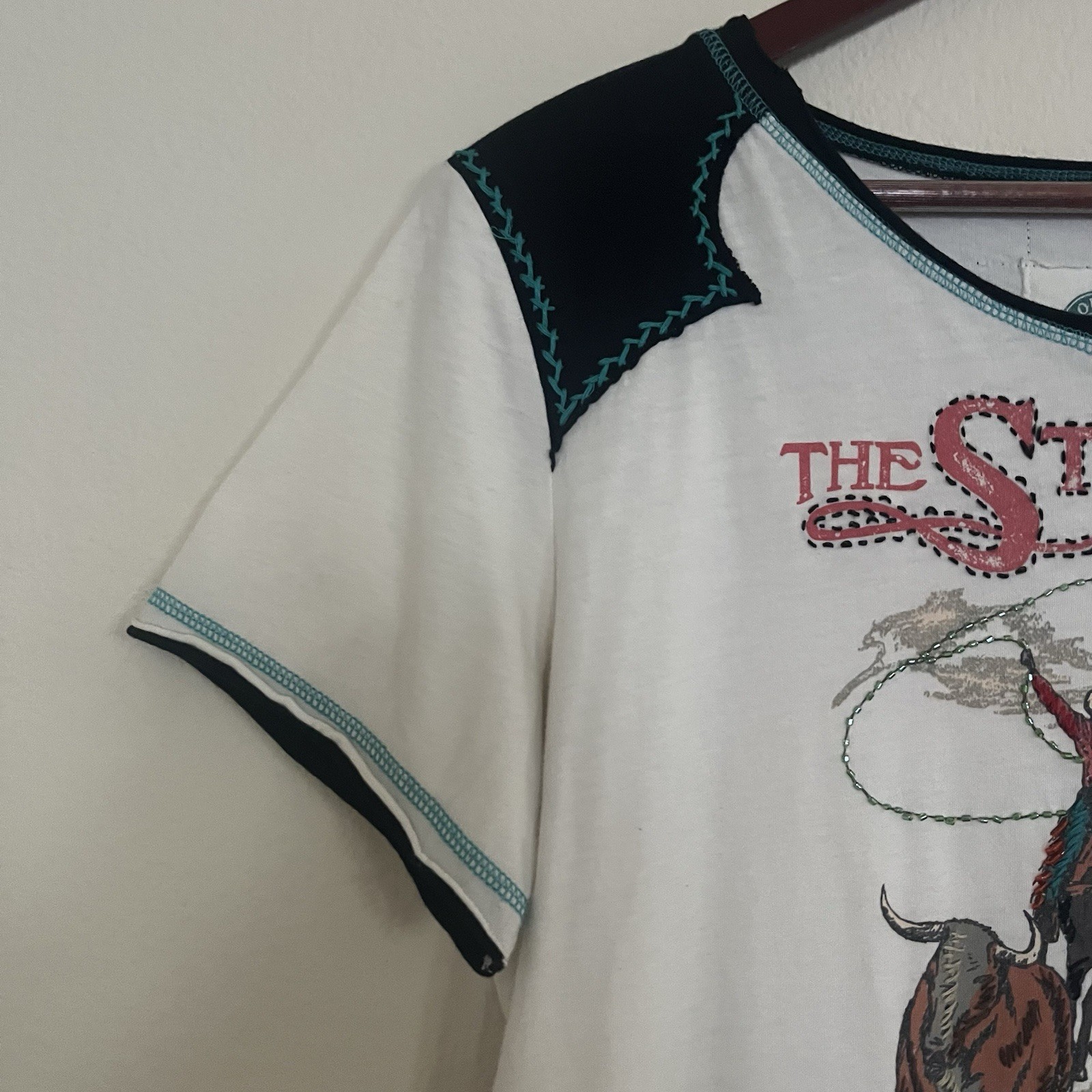 Double D Ranch The Stampede Yoakum Texas Top Women SZ XL Print Embroidered
